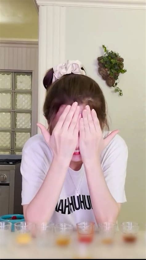 'nagsarili sa cr' Search .